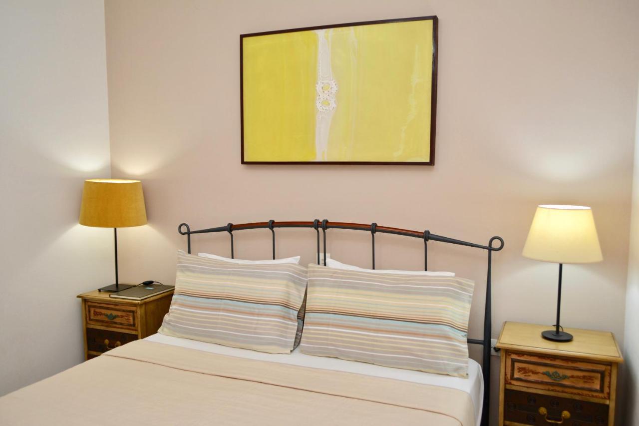 Troumpas Family Rooms & Apartments Леонідіон Екстер'єр фото